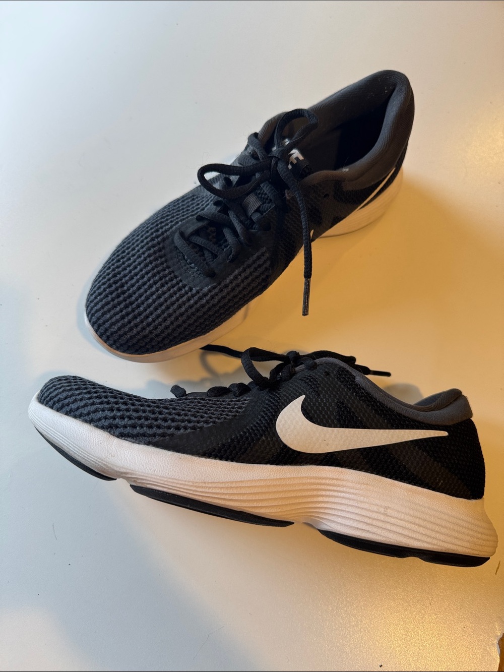 Nike Revolution Shoes Womens Size 6.5 Black White Swoosh Running Mesh Sneakers